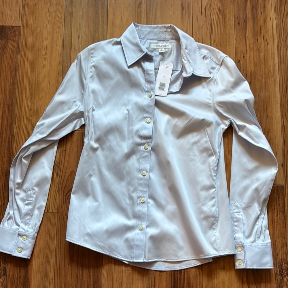 Banana Republic Women’s Sky Blue Long Sleeve Shirt